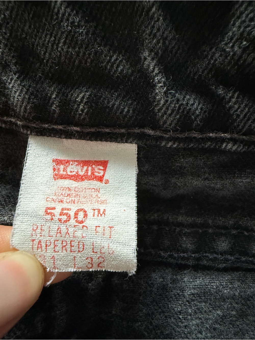 Vintage Levi’s 550 Jorts - Picture 4 of 6